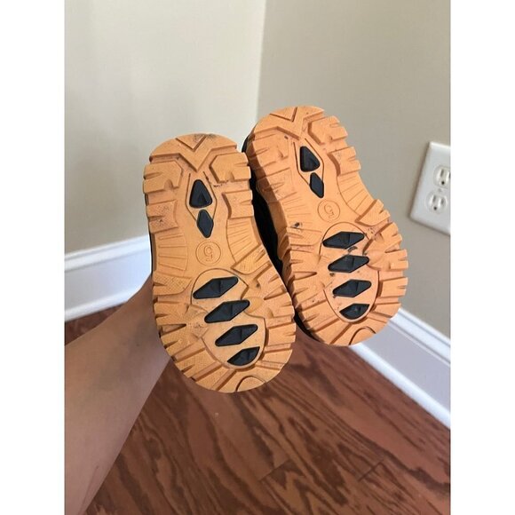 Kids Boots - Picture 5 of 5